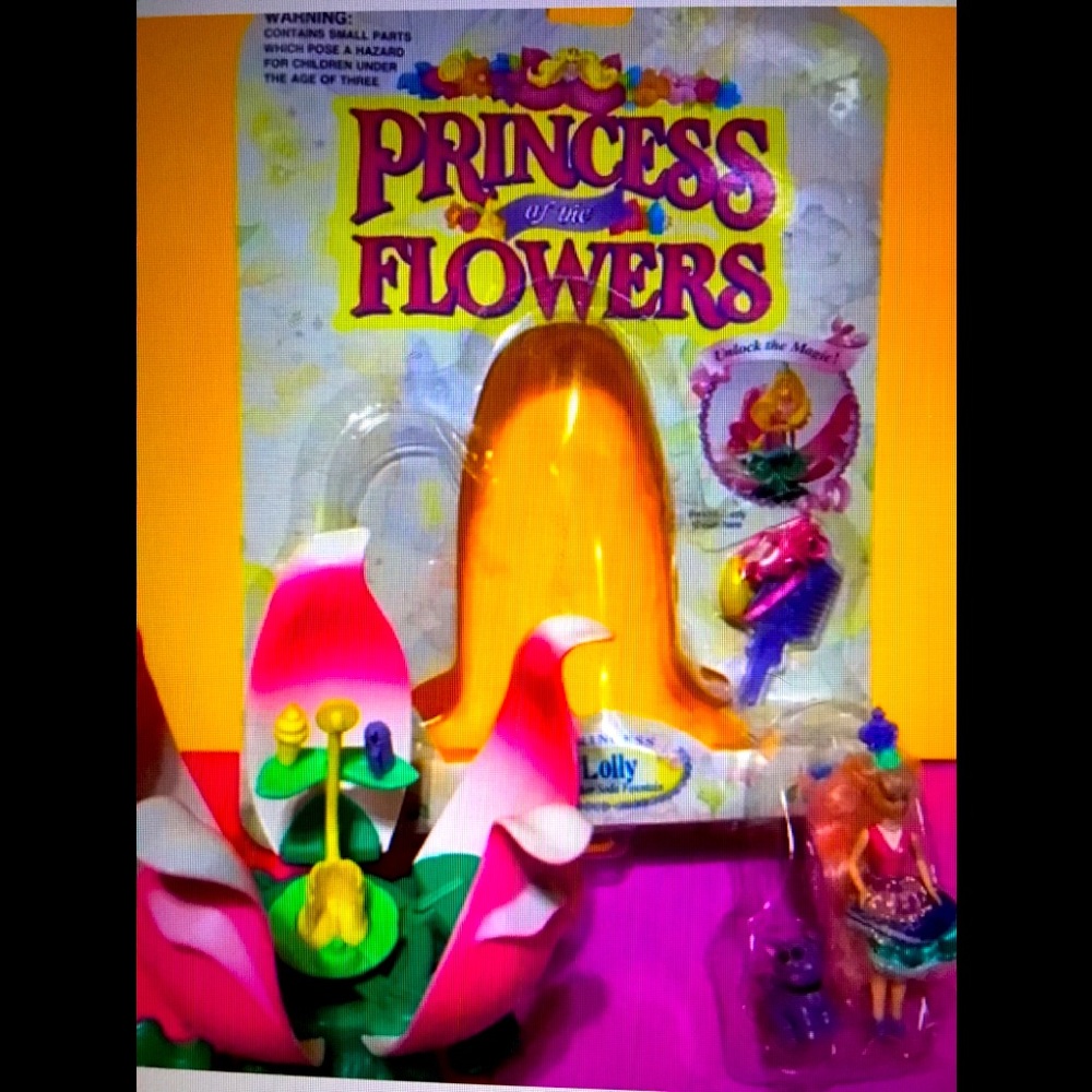 PRINCESS OF THE FLOWERS LOLLY w/Soda Fountain